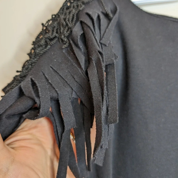 Vintage Donna Toran Black Studded Fringe Shoulder Sweater Women XL - Picture 8 of 9